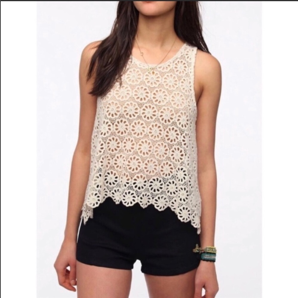 UO pins and needles crotchet floral tank top